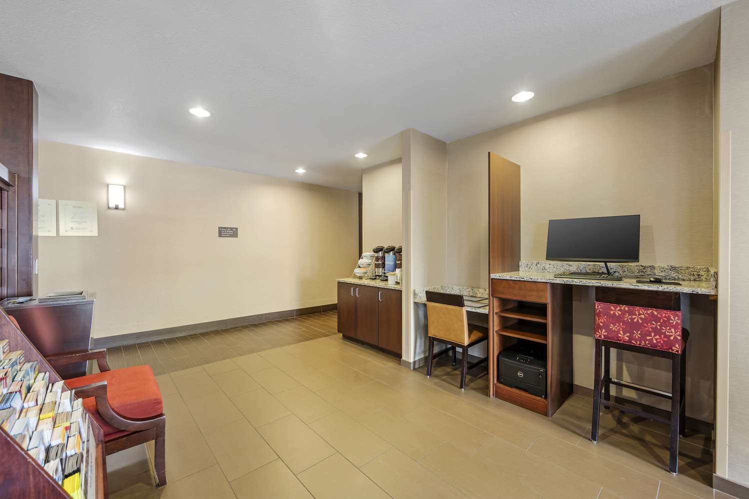 Comfort Inn & Suites Cheyenne, WY 29/41