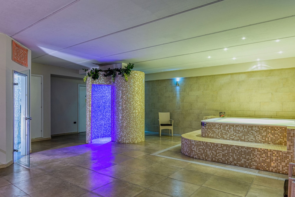 Le Torri Hotel 7/48