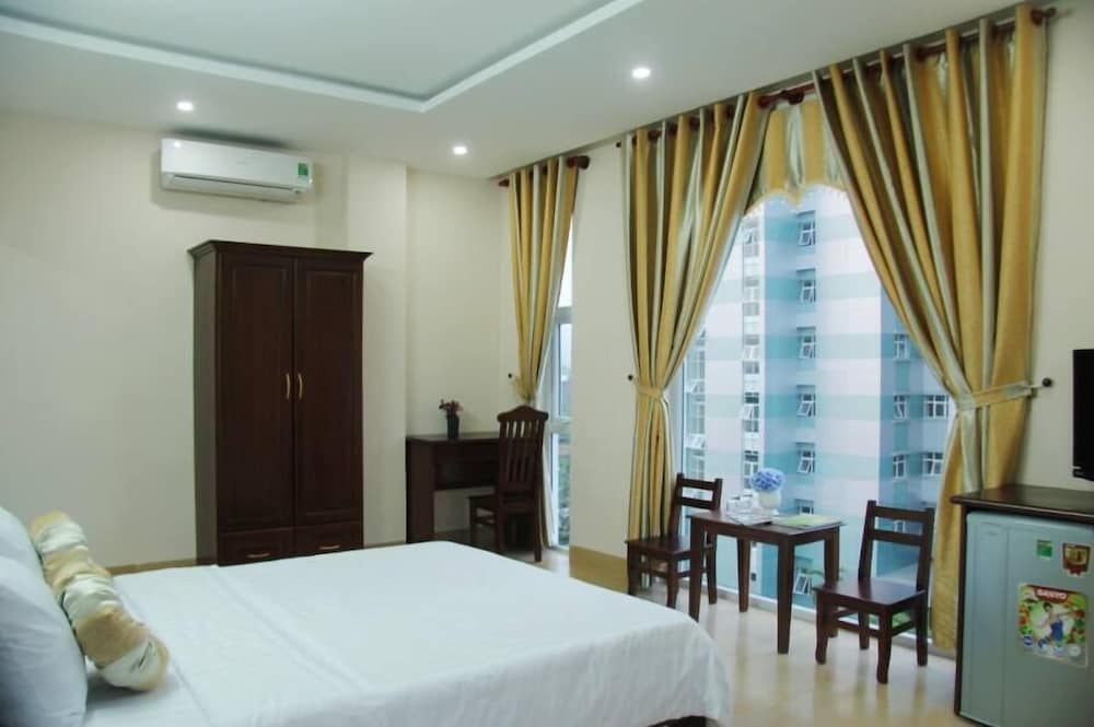 Huong Binh Hotel Da Nang 25/40