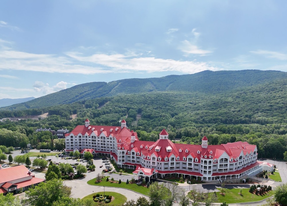 RiverWalk Resort at Loon Mountain 66/70