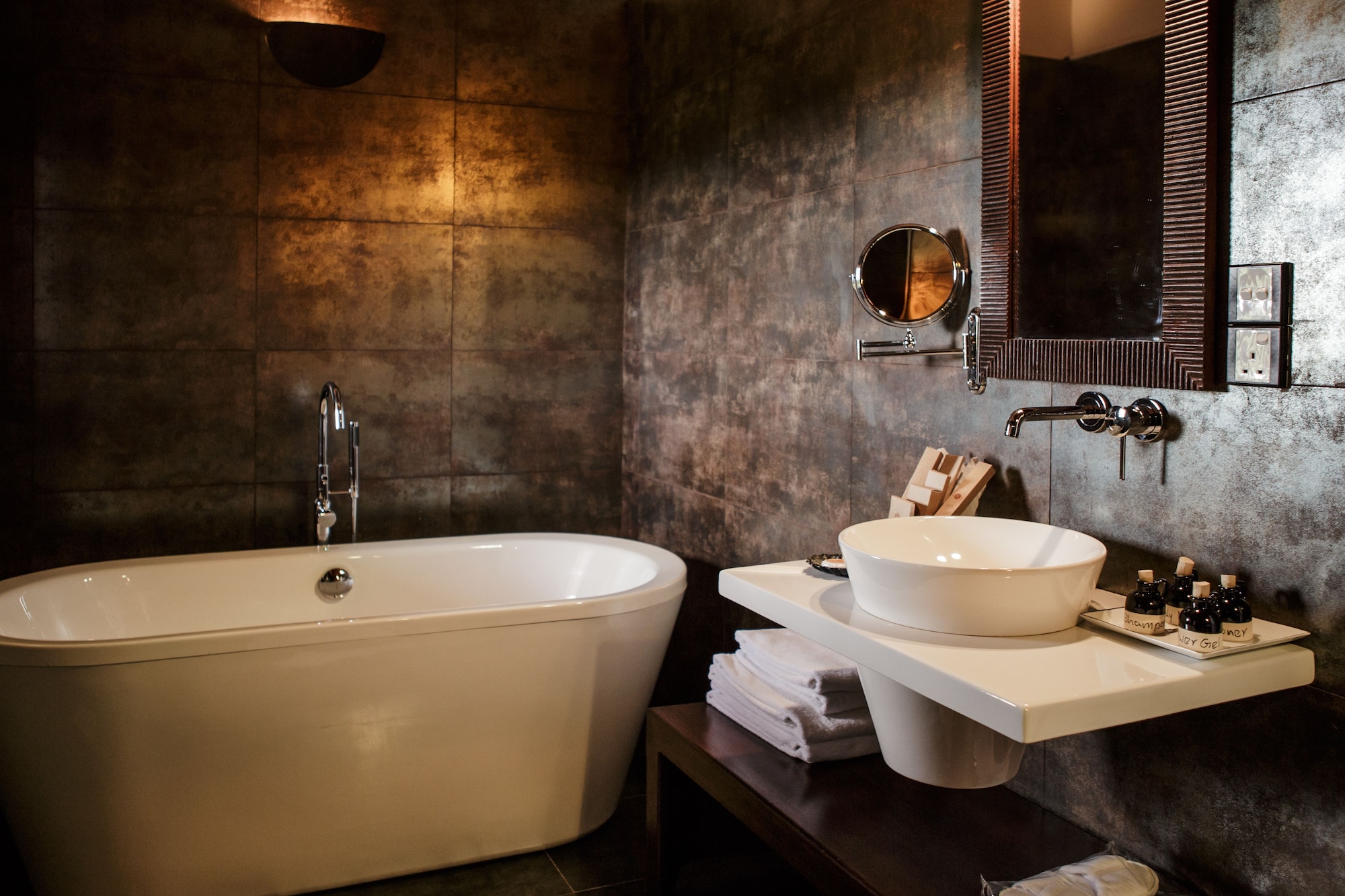 Ayurveda, Suite, King Bed