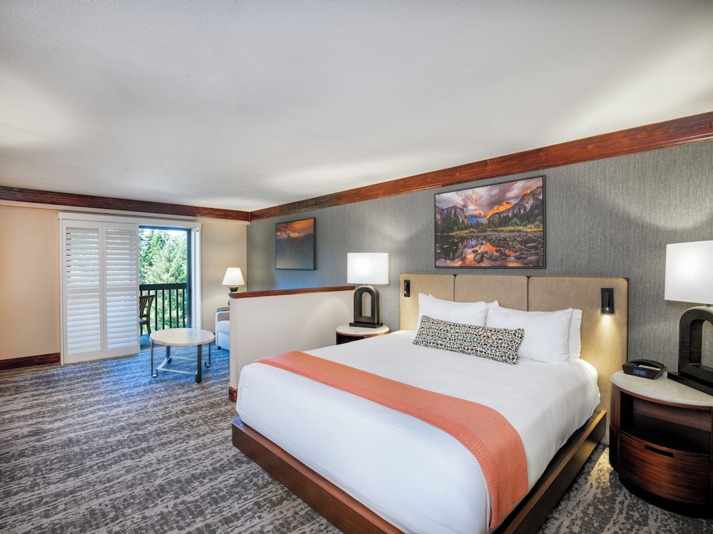 Spa, Suite, King Bed