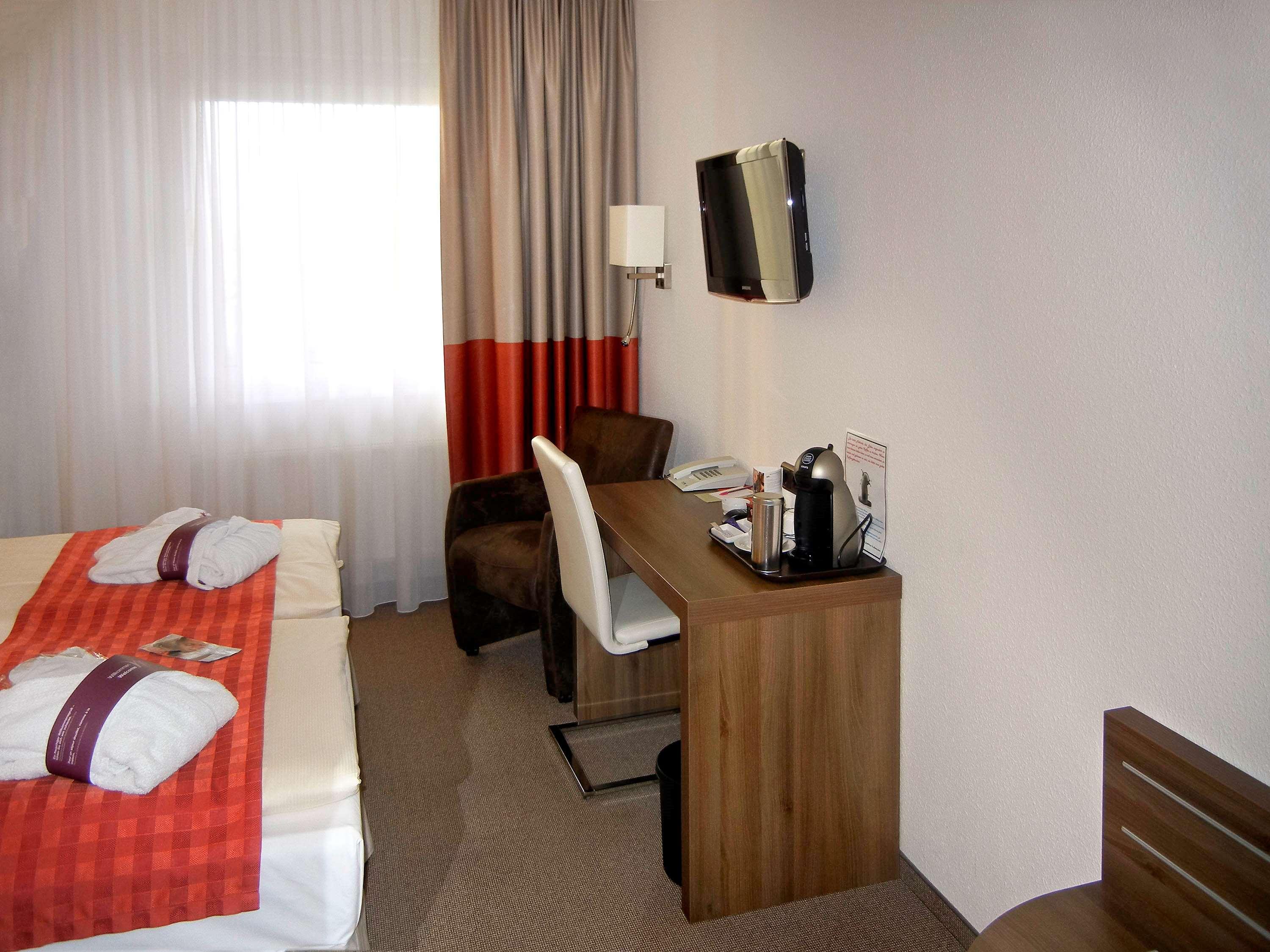 Standard, Double Bed