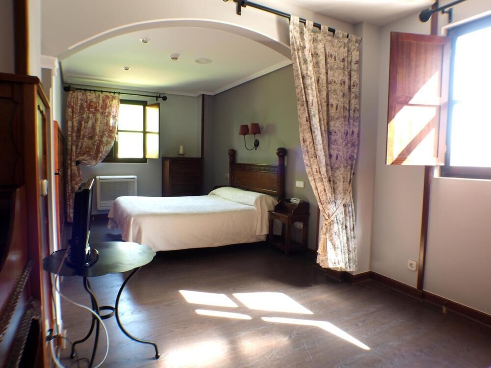 Hotel Comillas 27/27