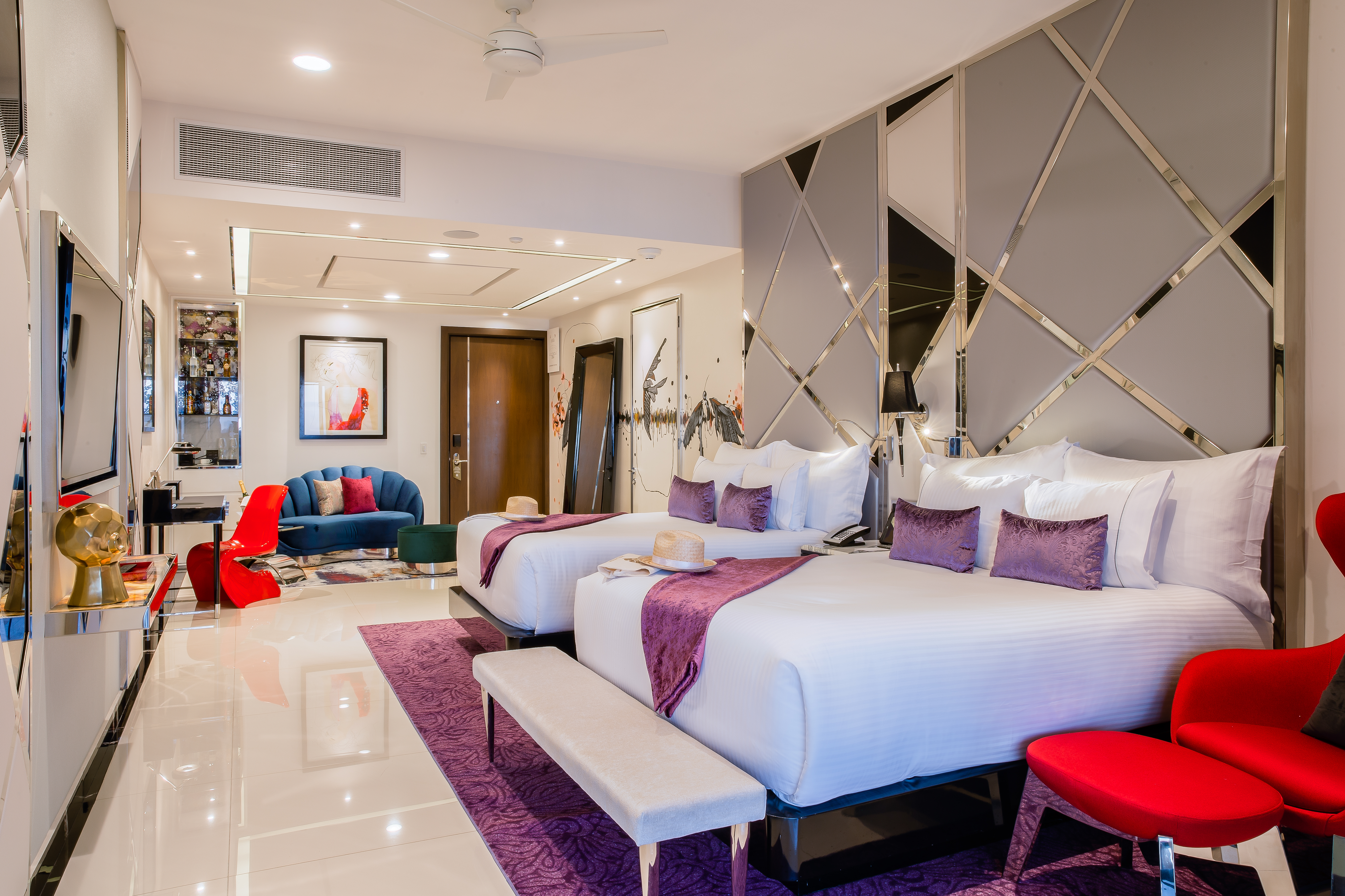 2 Double Beds, South Wing
