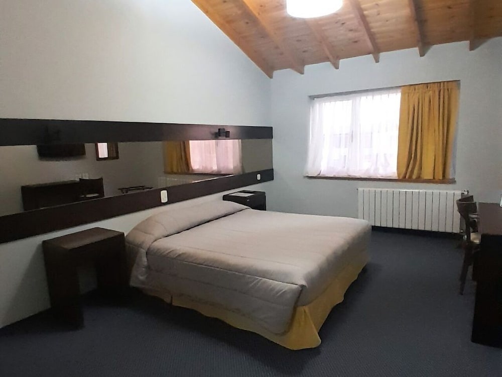 Marcopolo Suites Calafate 13/49