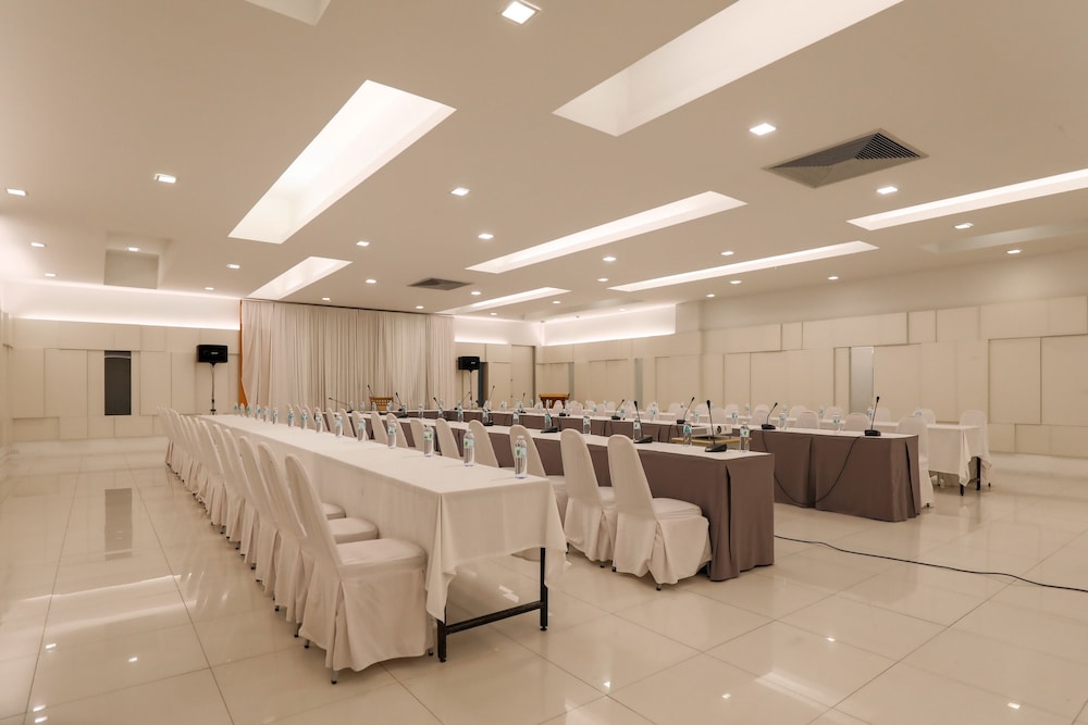 Wangtai Hotel 56/70