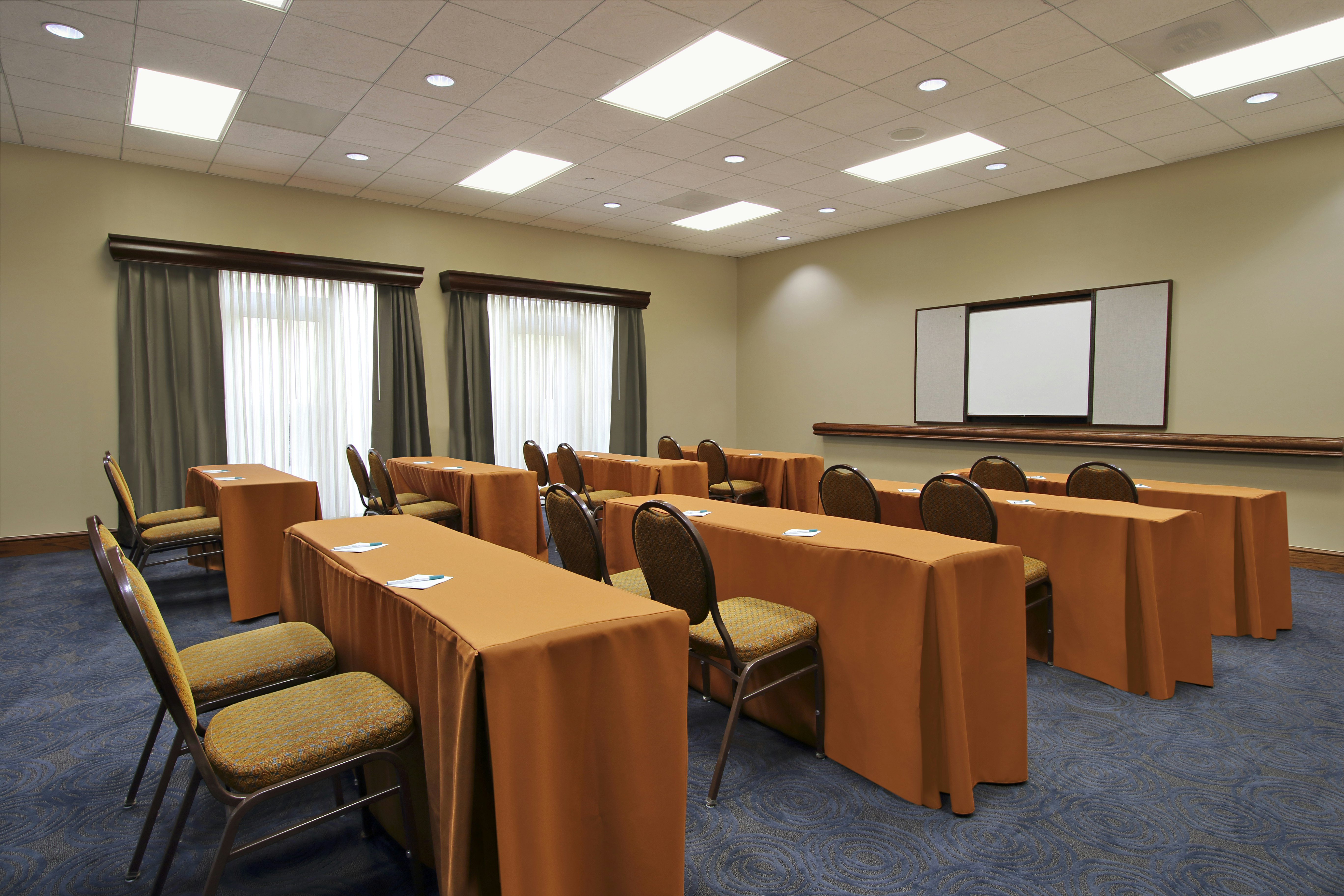 HOMEWOOD SUITES BY HILTON MIAMI - AIRPORT WEST 34/40