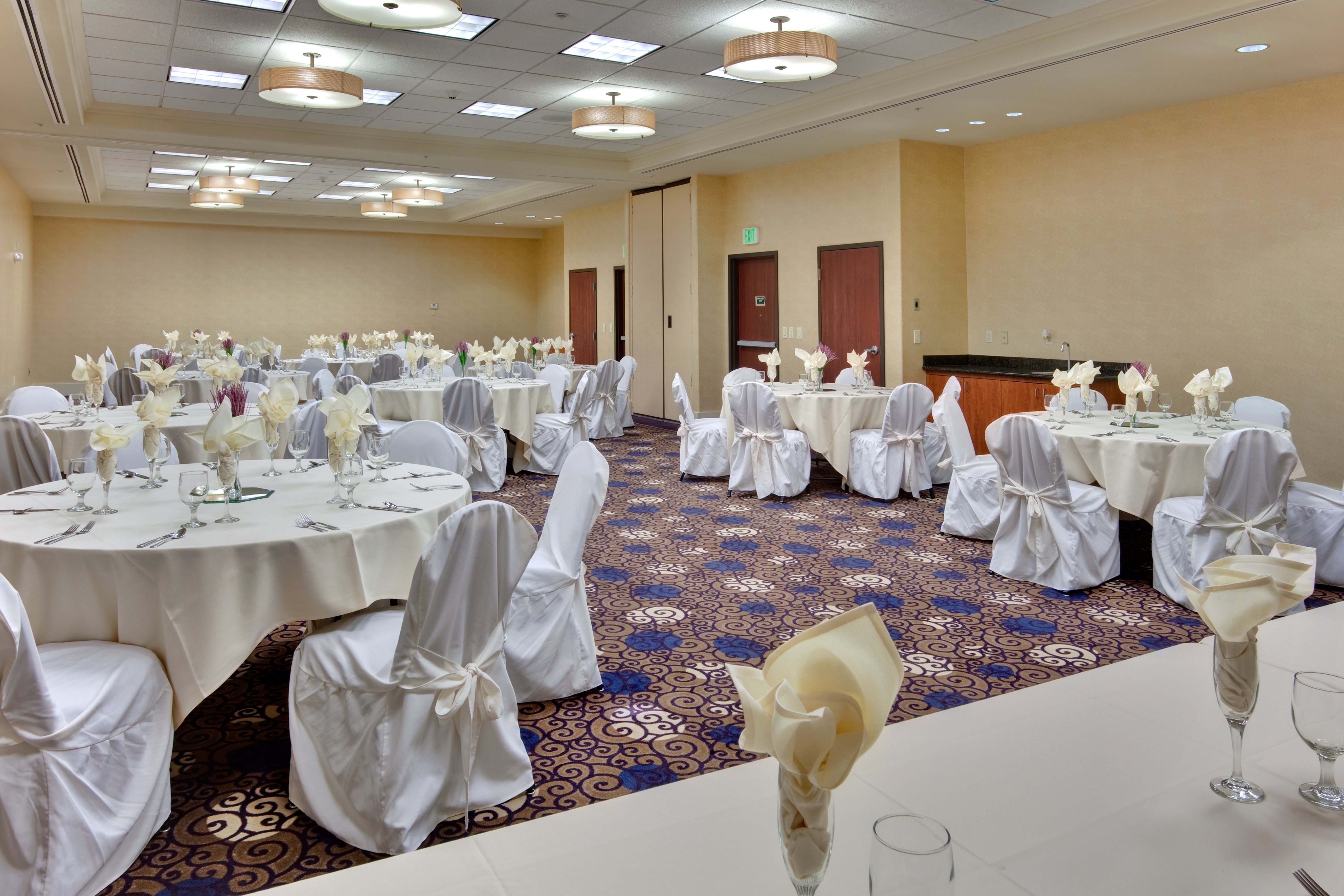 Holiday Inn Yuma 62/73