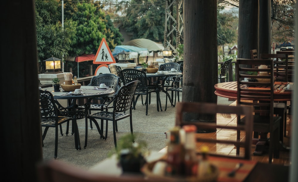 Treasure Hotel Laos 30/49