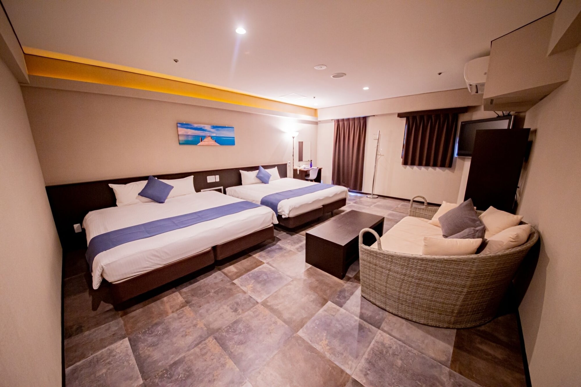 SUPERIOR, TWIN BEDS