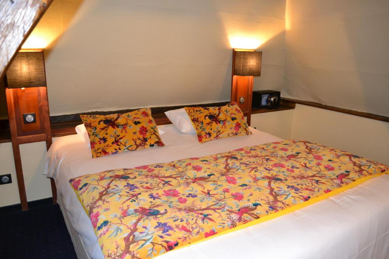 HOTEL LES HAUTS DE MONTREUIL LE PATIO 4/37