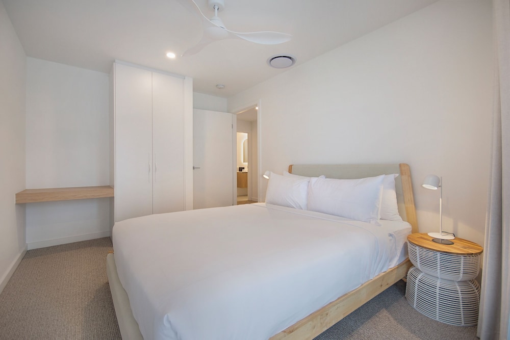 The Shores Surfers Paradise Apartments 20/50