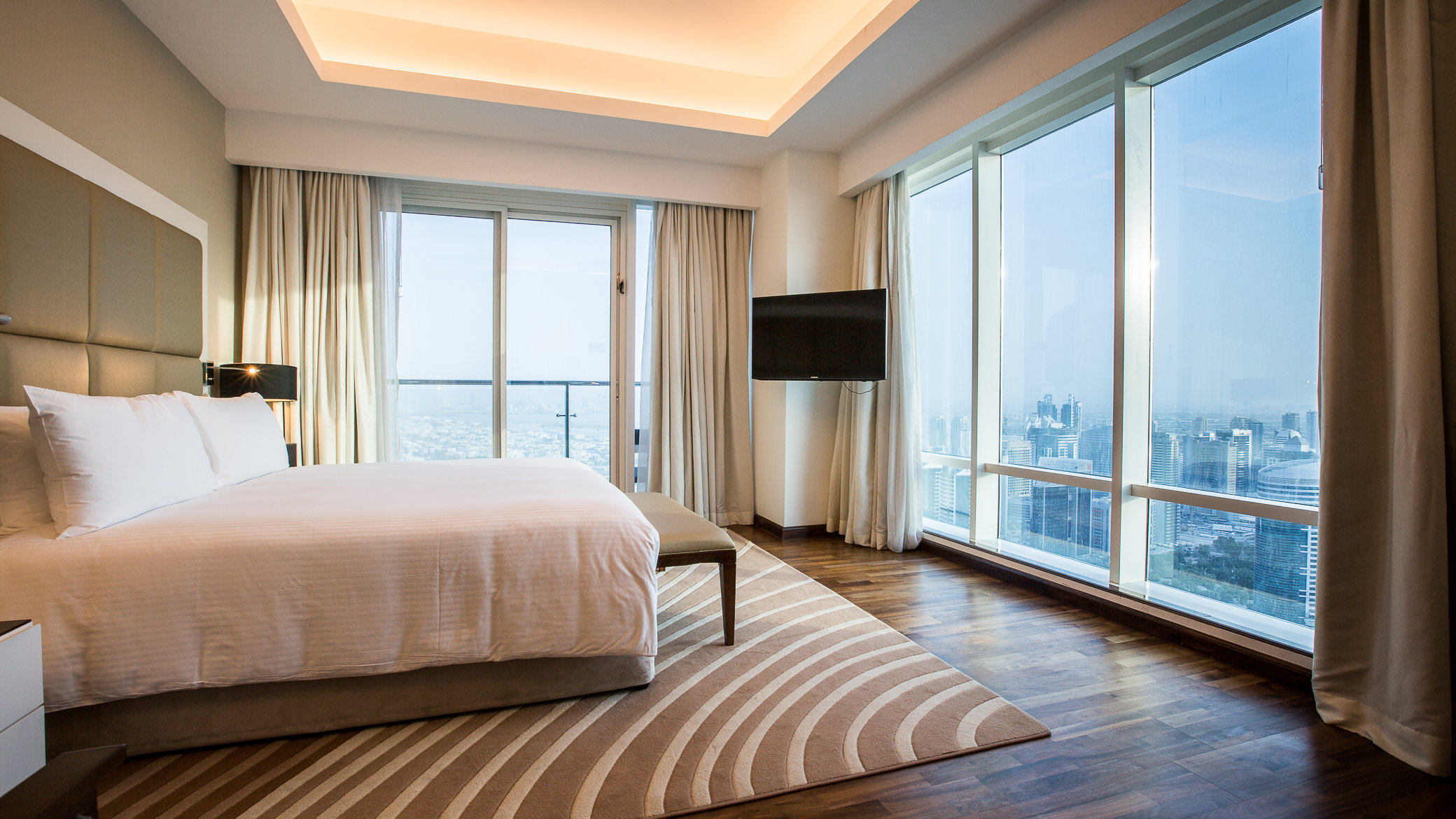 La Suite Dubai Hotel & Apartments 14/47