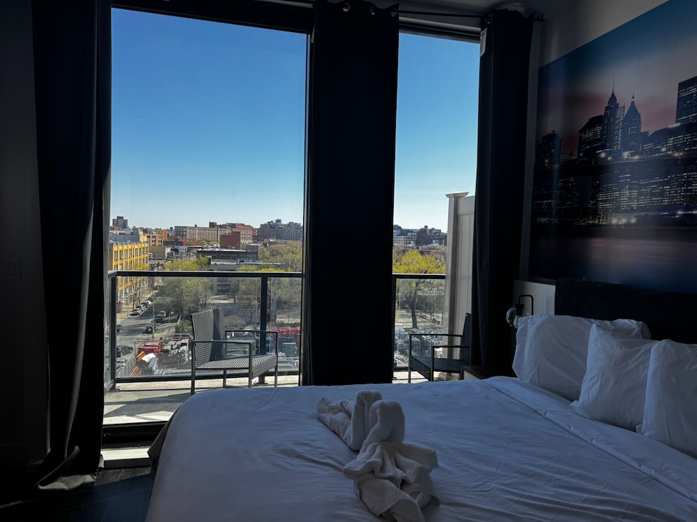 Nova Hotel Brooklyn 25/64