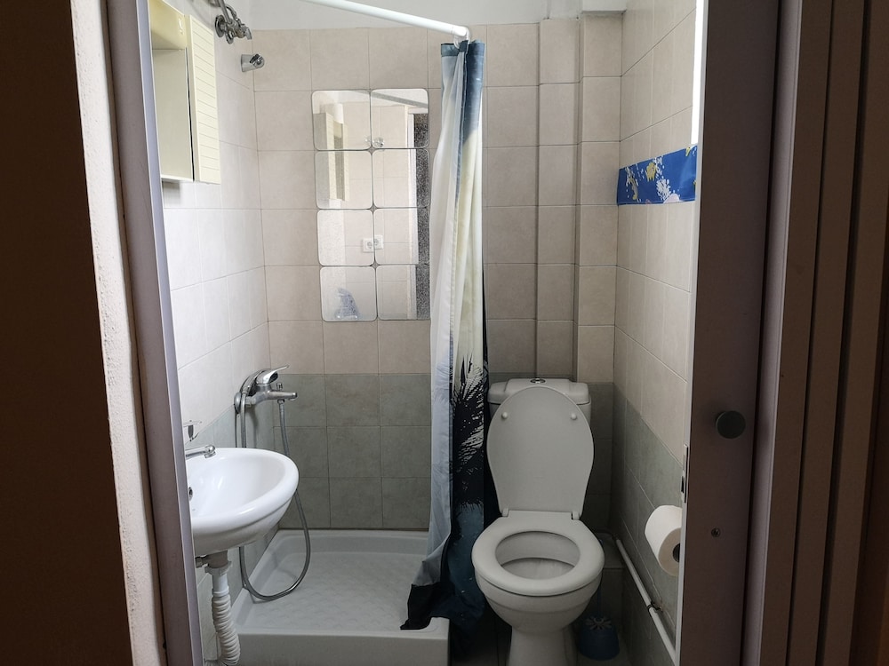 Studios Arabas - Hostel 44/50