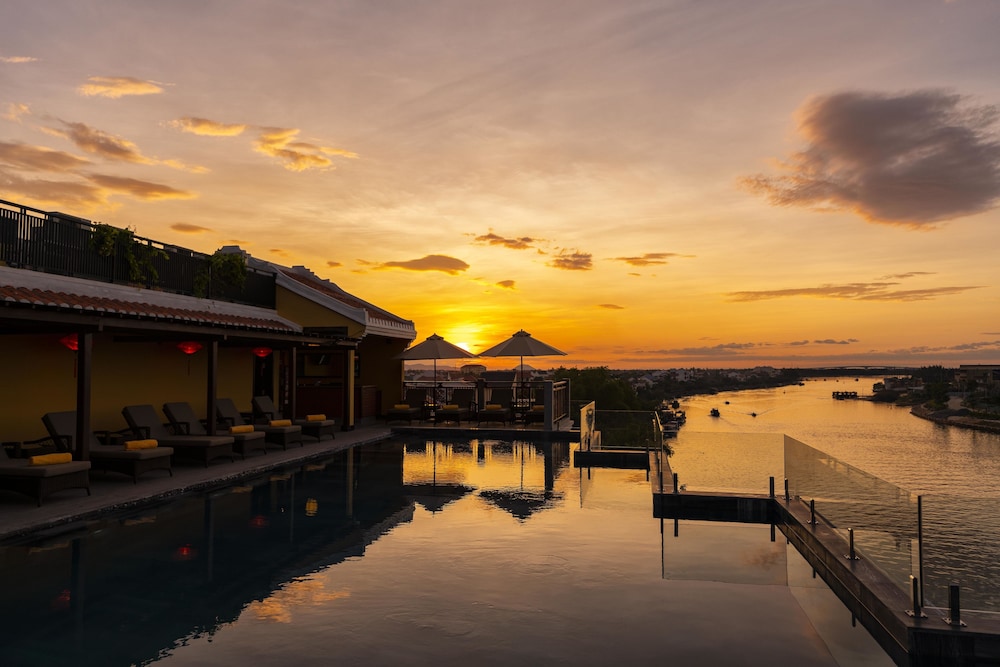Little Riverside A Luxury Hotel & Spa 46/50