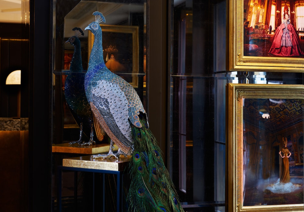 The Mayfair Townhouse – an Iconic Luxury Hotel 9/66