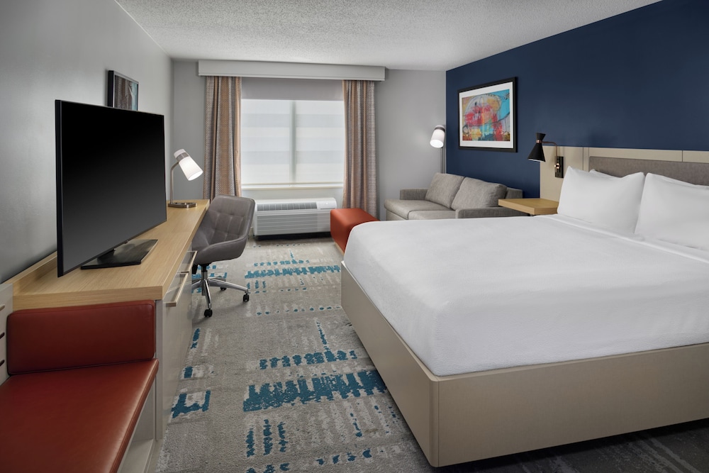 Renovated, Deluxe, King Bed
