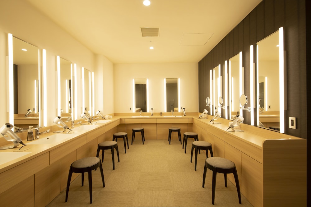 Hotel Keihan Kyoto Hachijoguchi 58/63
