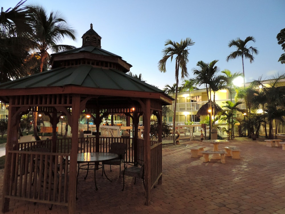Floridian Hotel 3/71