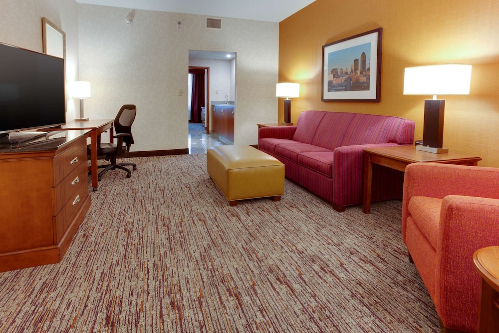 Druri Inn And Suites West Des Moines 26/45