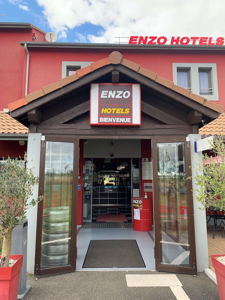 ENZO HOTELS CANNES ECLUSE by Kyriad Direct 2/31