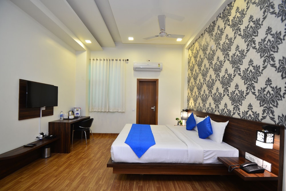 Hotel Sapphire World 8/37