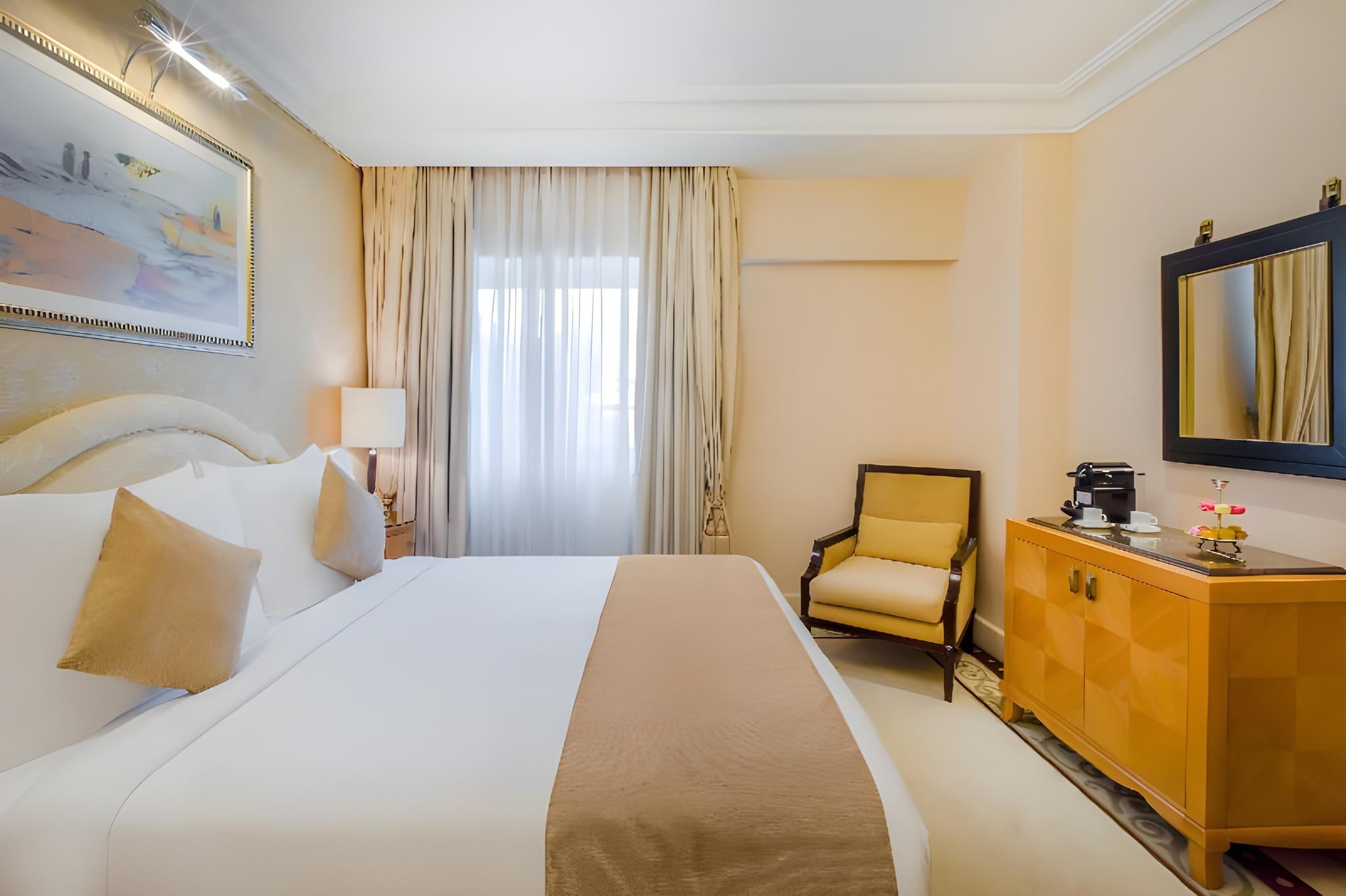 Madina, Junior Suite, Single