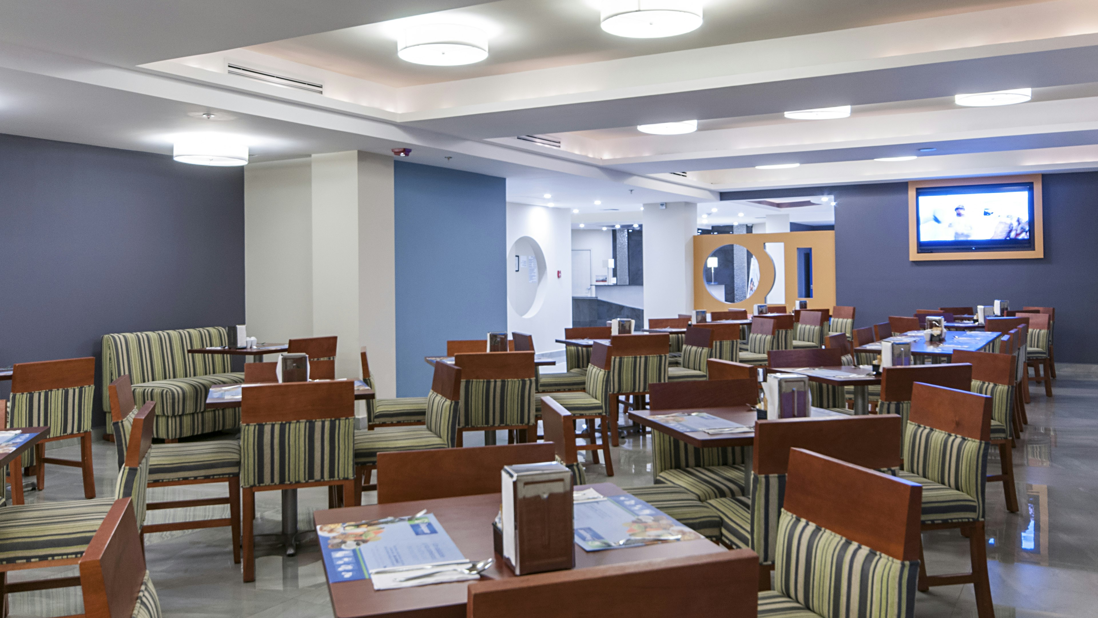 Holiday Inn Express Cabo San Lucas 58/71