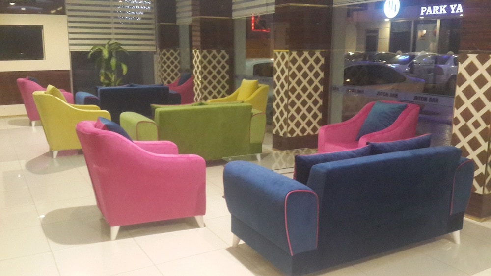 Kar Hotel 36/50