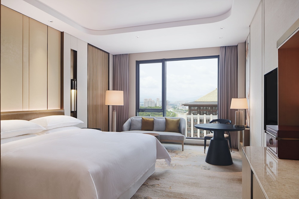 Sheraton Yunfu Xinxing Hotel 15/55