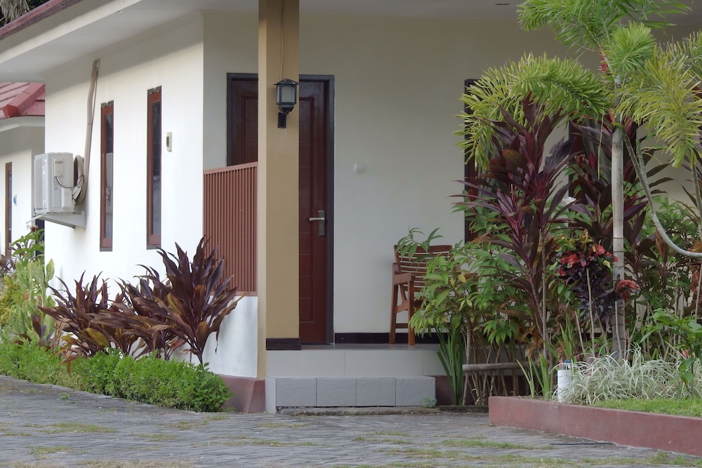 D' Batur Hotel 29/30