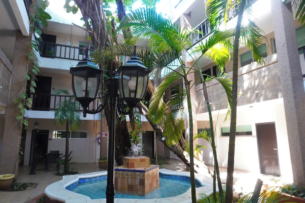 Grand Hotel Colonial Cancun 55/60