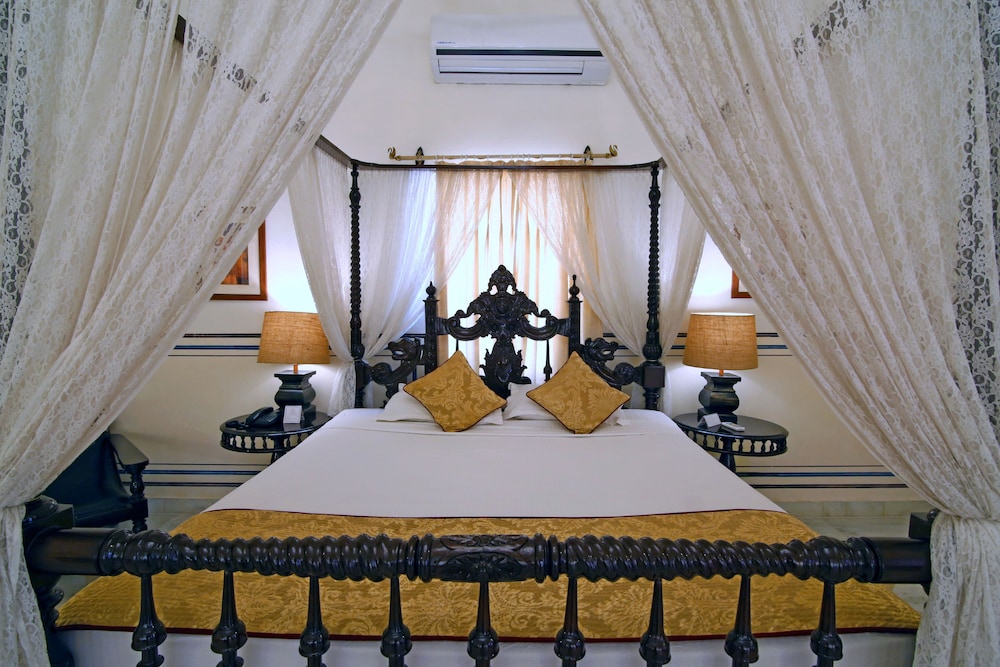 ALSISAR HAVELI 31/73
