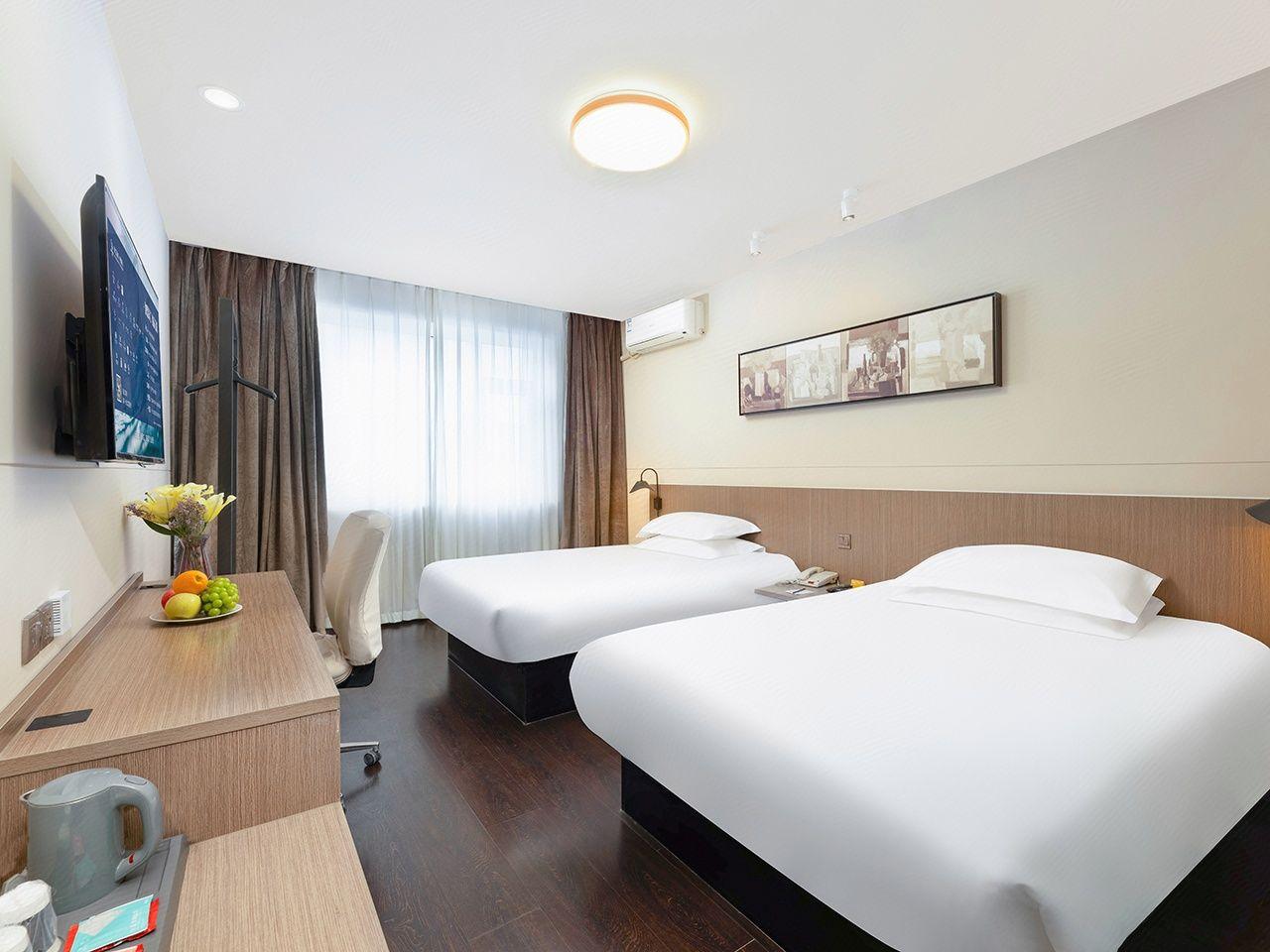 Jinjiang Inn Select (Tianjin Xiaobailou Metro Station) 33/54