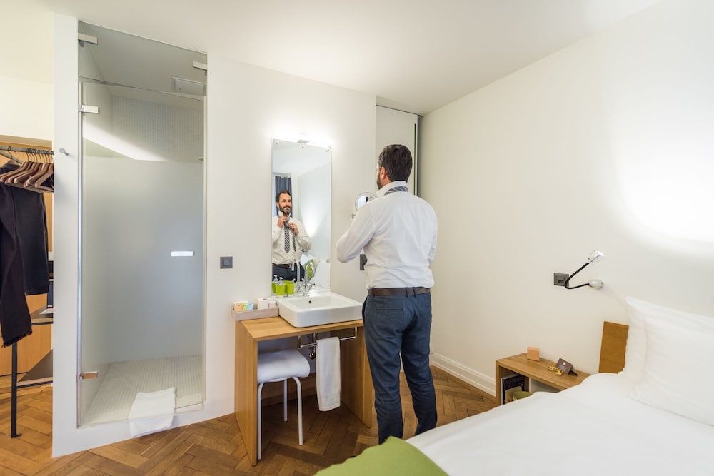 Hotel Ni-Mo 23/40