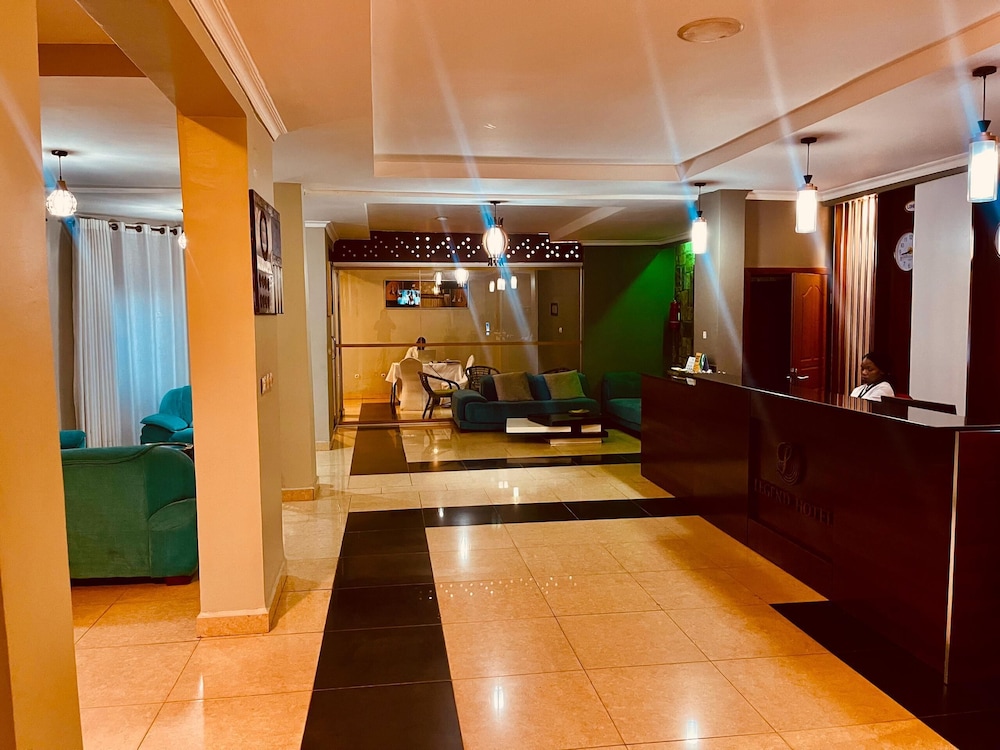 Legend Hotel 47/59