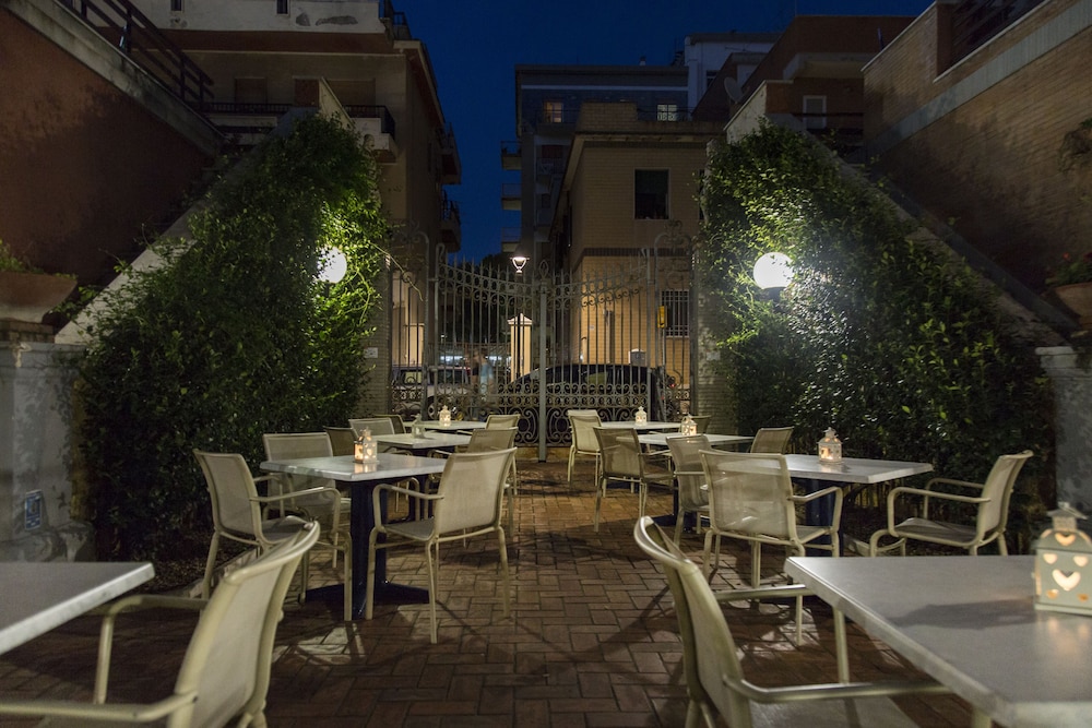Hotel Villa Margherita 67/70