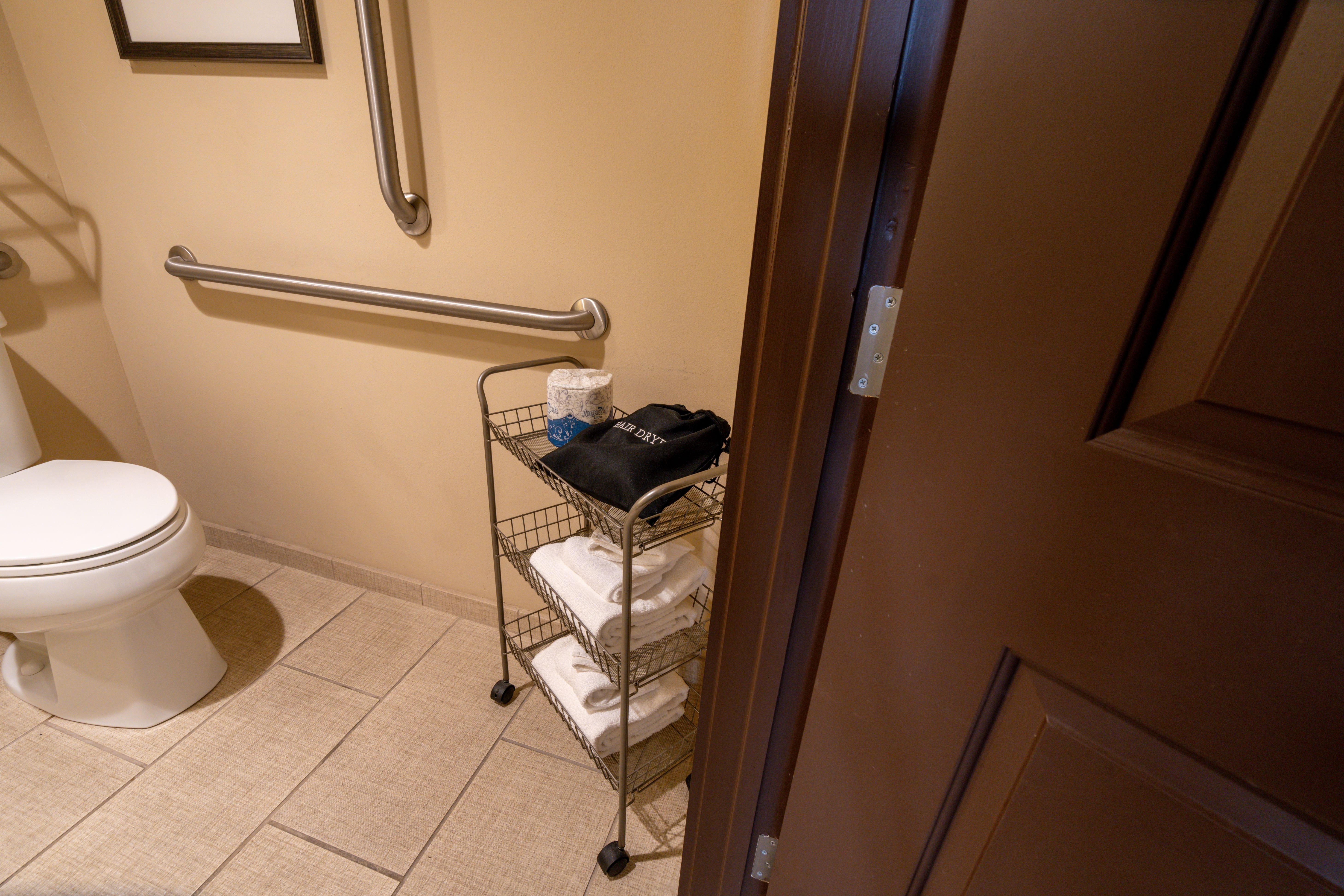 Holiday Inn Murfreesboro 53/54