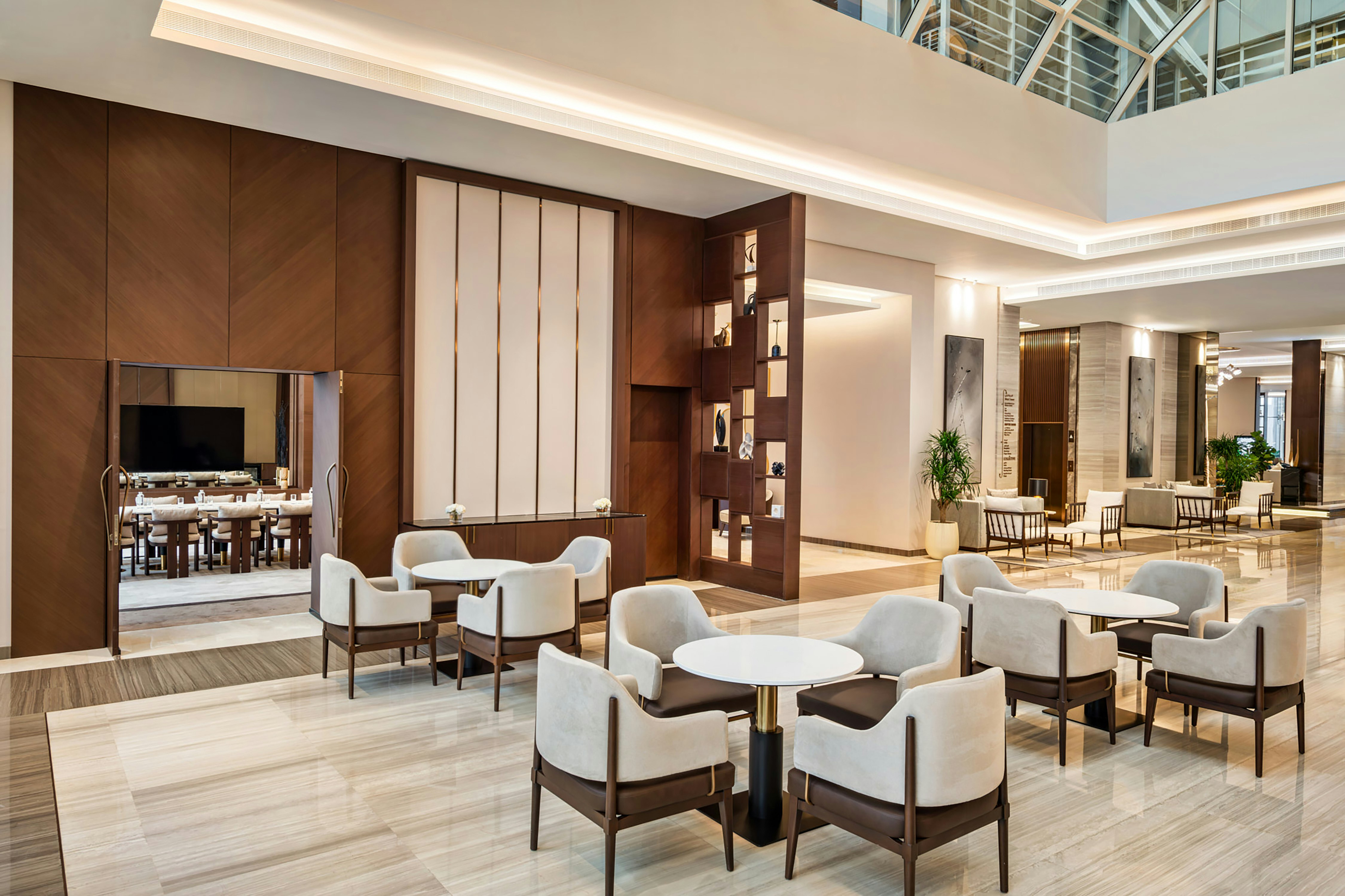 Hilton Bahrain City Centre Hotel and Residences 39/59