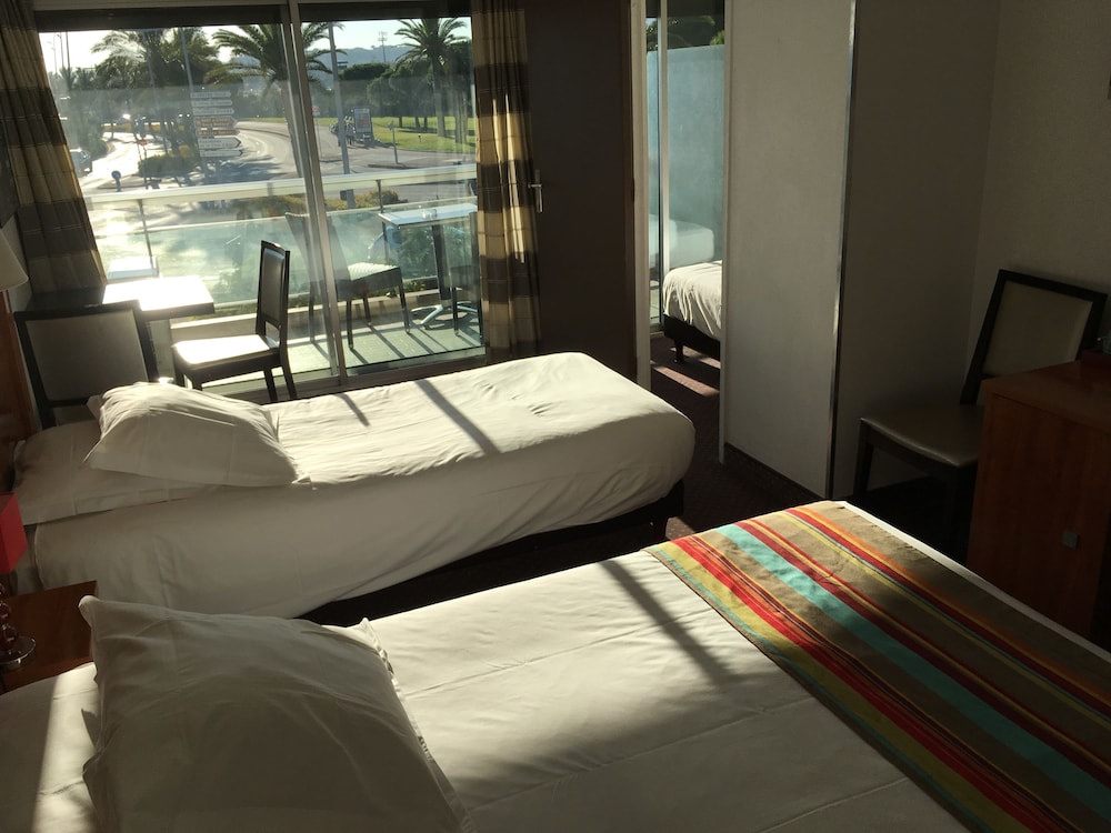 CITOTEL TIERCE BEACH HOTEL 18/56