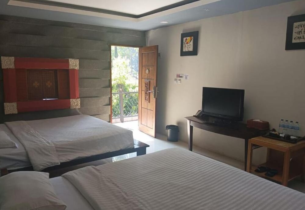 The Village Resort Bogor Powered by Archipelago 30/55