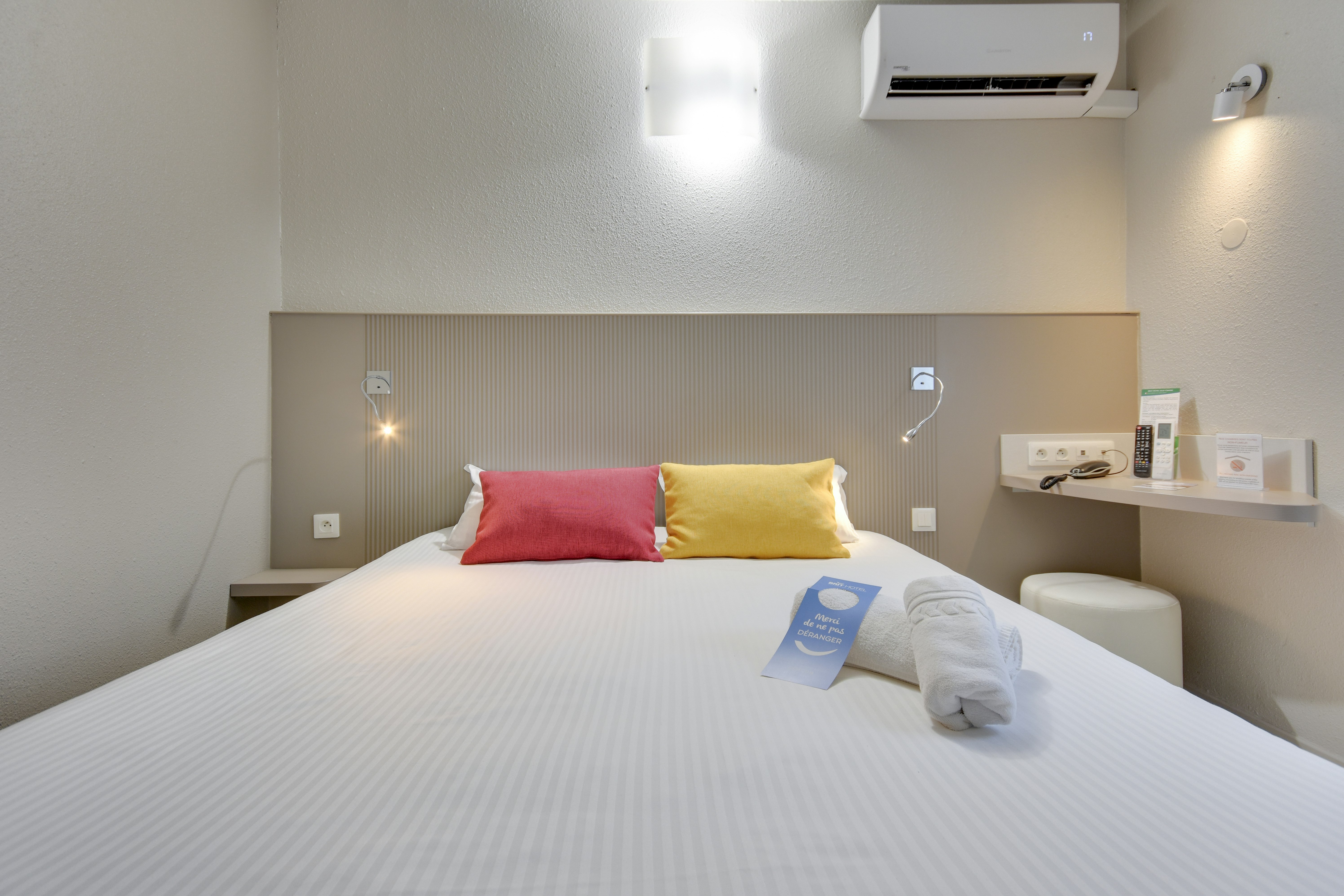 BEST HOTEL LILLE CENTRE 10/37