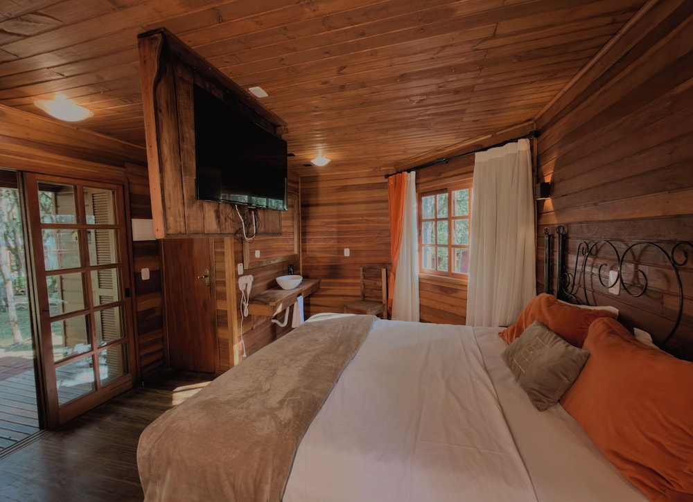 Hotel Cabanas Glamour 12/50