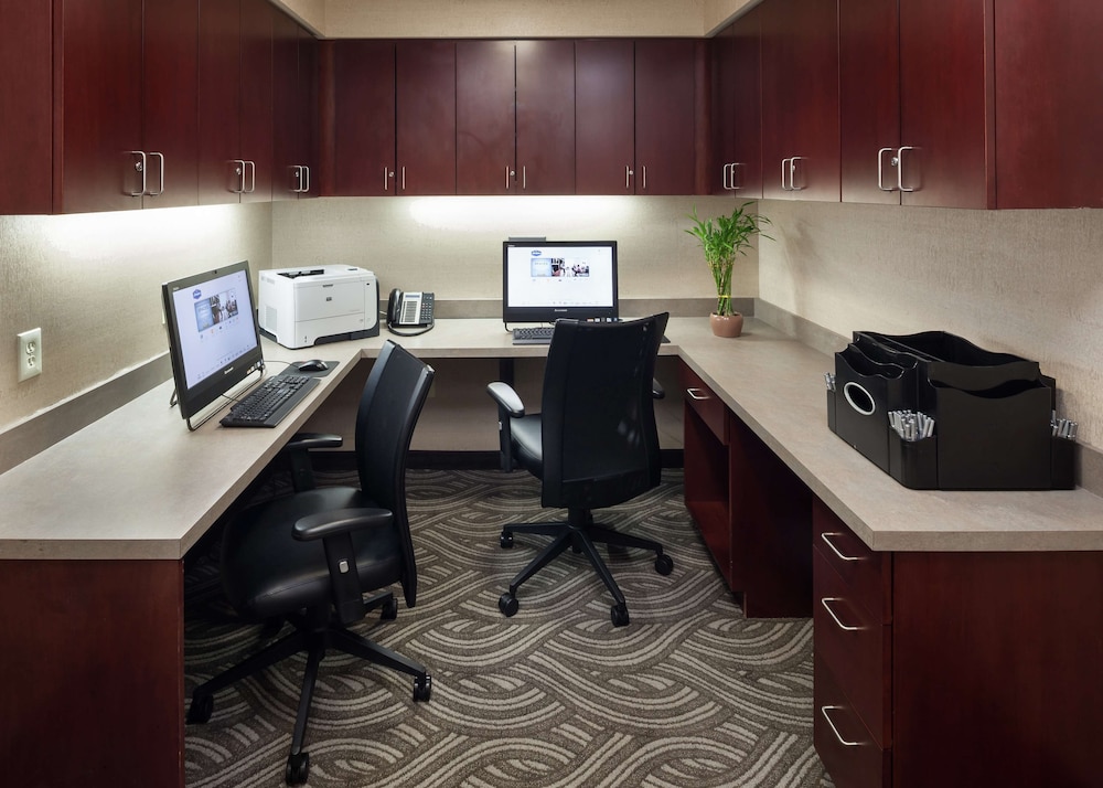 Hampton Inn & Suites Westford - Chelmsford 46/48
