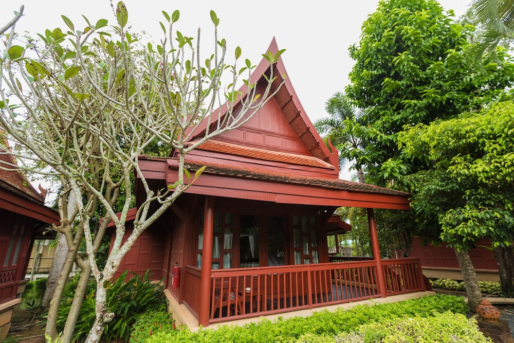 Ma Doo Bua Phuket 6/48