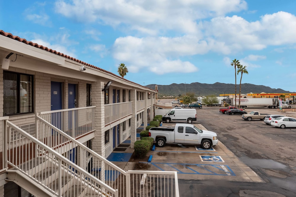 Motel6 Eloy, AZ - Casa Grande in ELOY - AZ