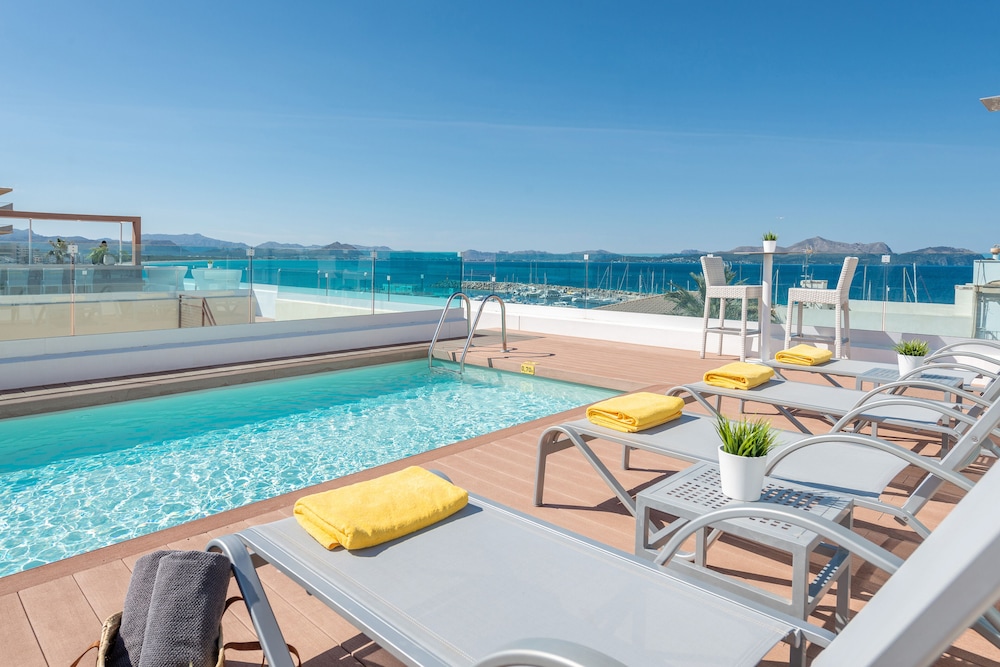 Llaut Boutique Hotel 46/50