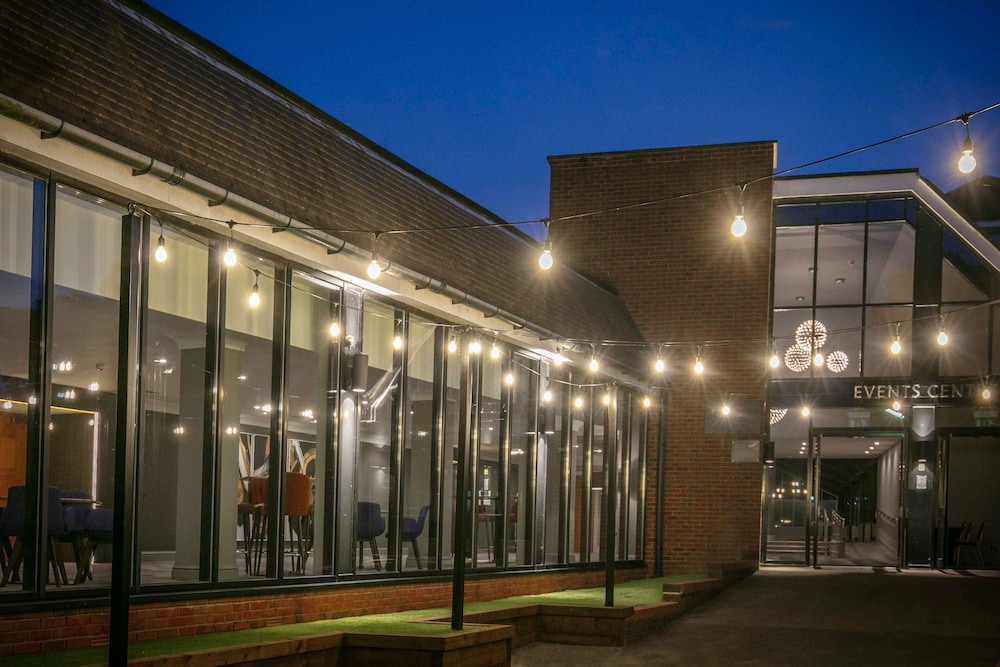 Chesford Grange Hotel in KENILWORTH